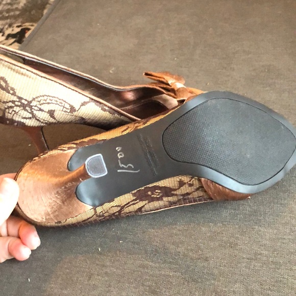 Heel - Picture 5 of 6